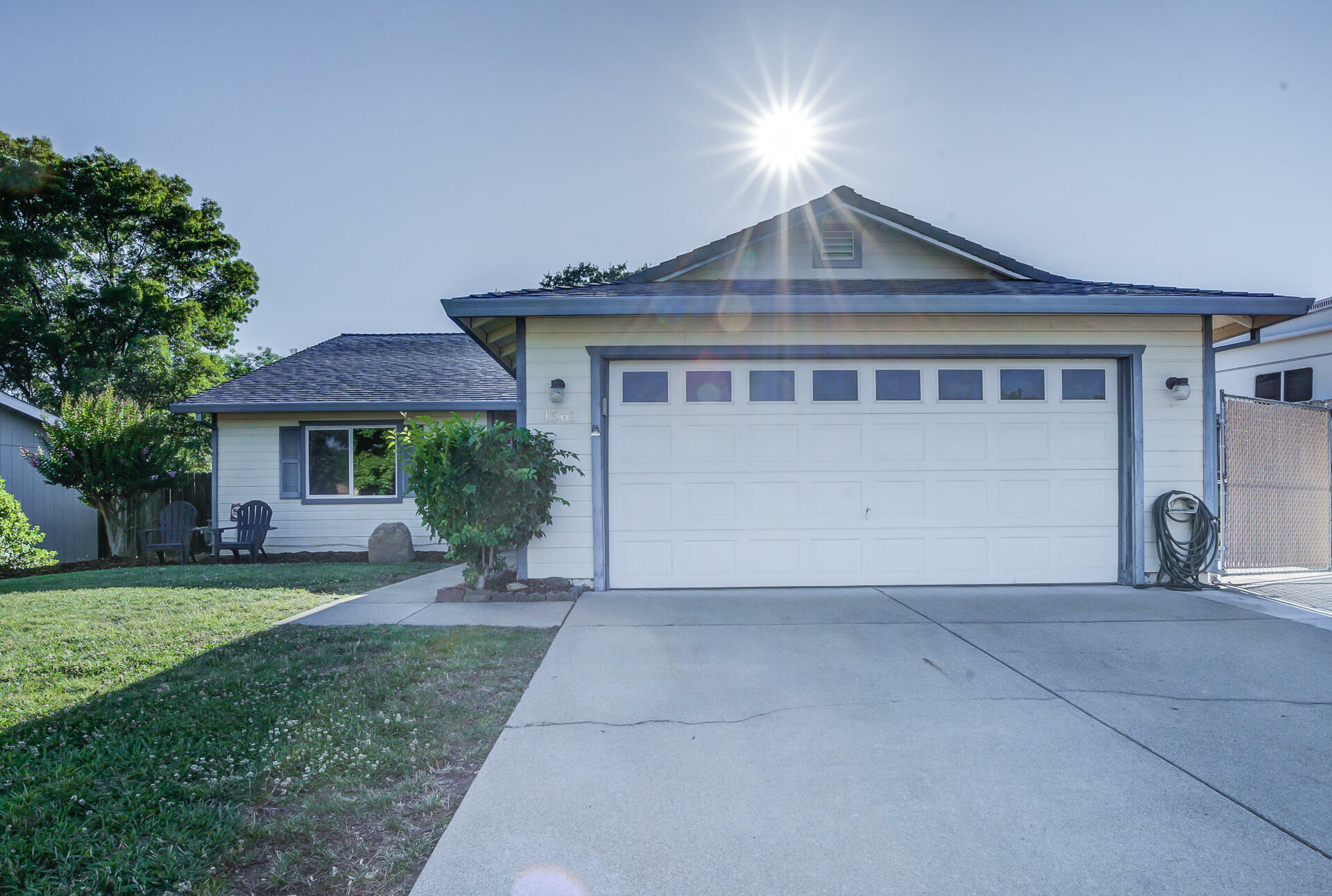 1561 Wingsetter Way  Redding CA 96003 photo