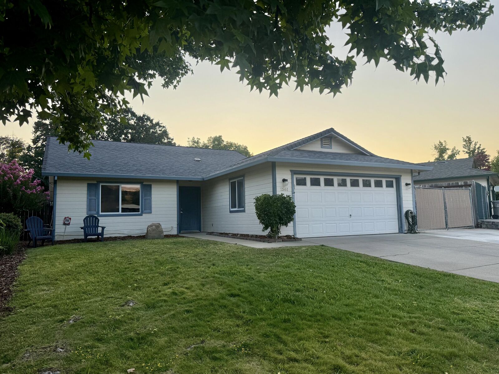 Property Photo:  1561 Wingsetter Way  CA 96003 