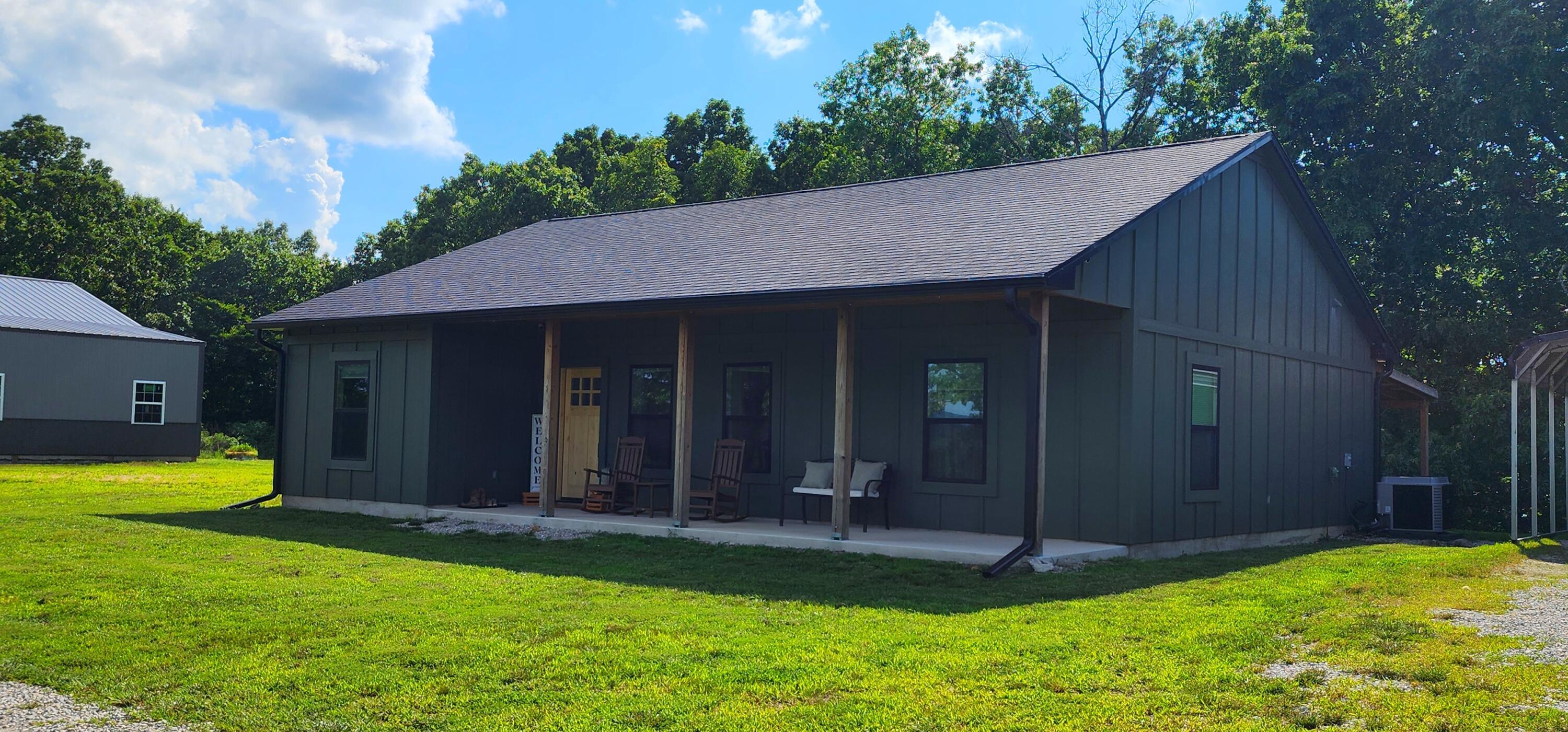 Property Photo: 833 County Road 137 MO 65773