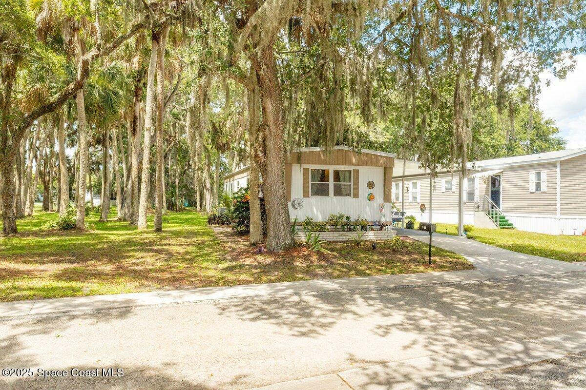 Property Photo: 388 Holiday Park Boulevard NE FL 32907