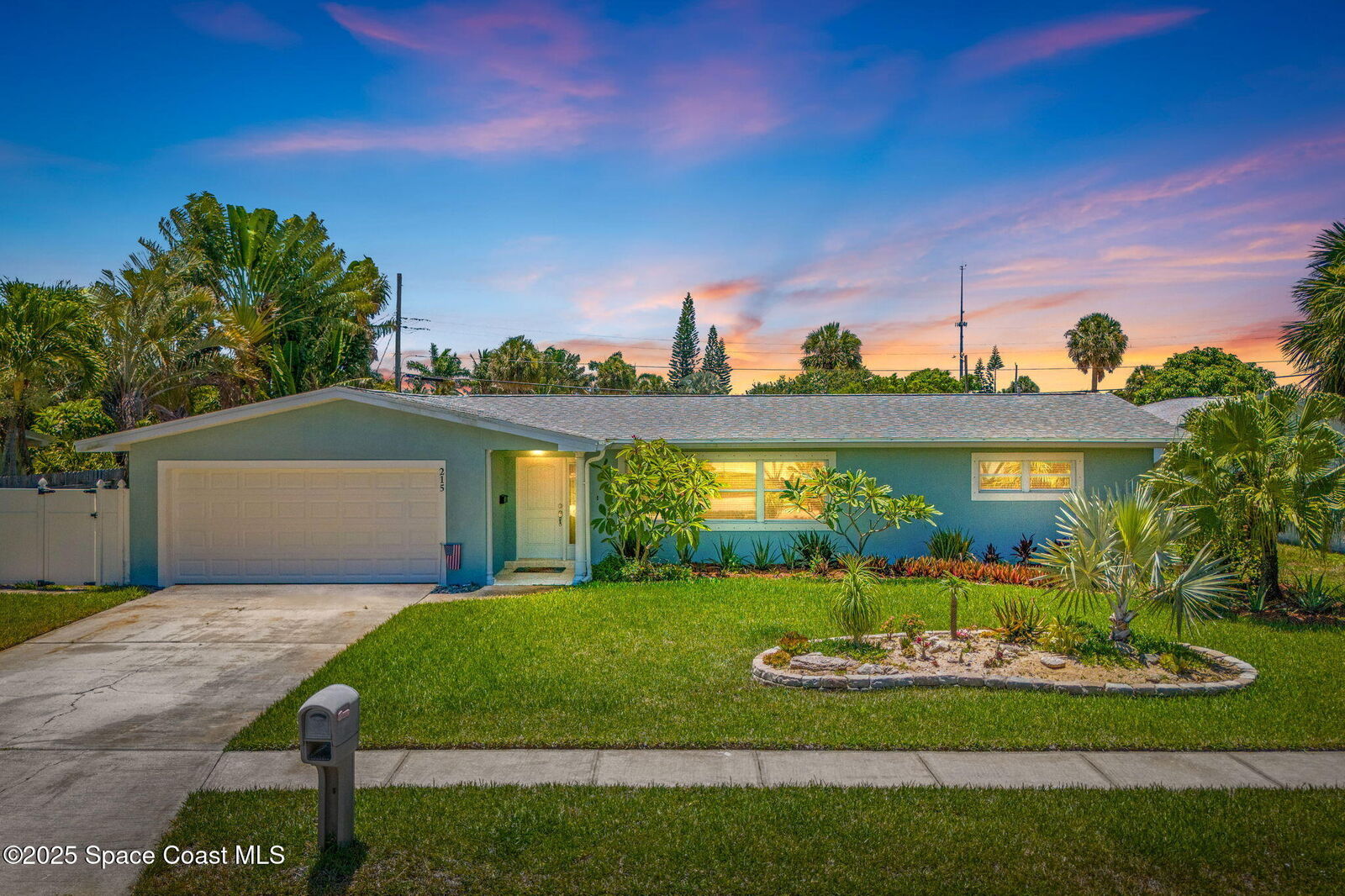 Property Photo:  215 S Robert Way  FL 32937 