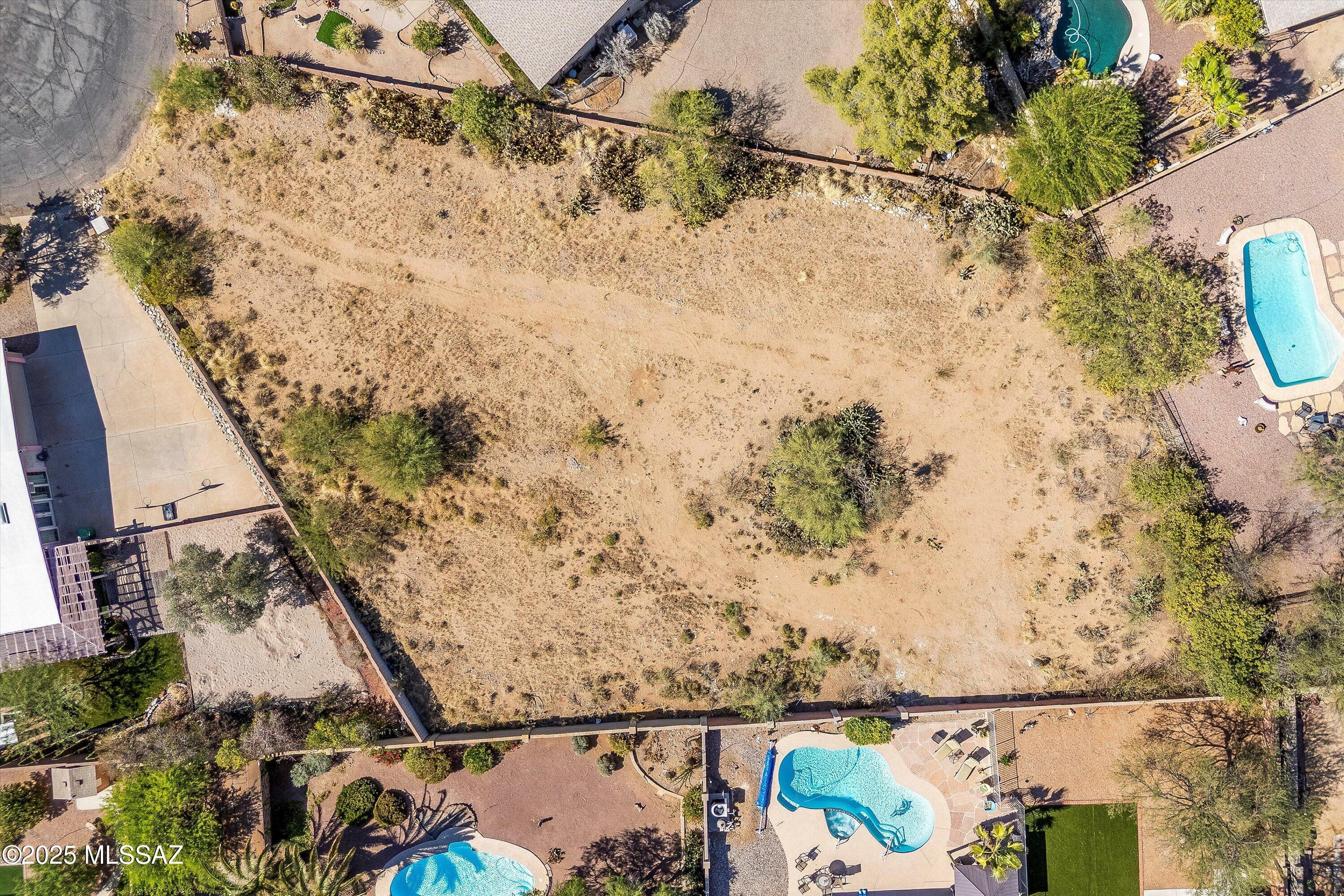 Property Photo: 650 E Atlanta Place 88 AZ 85641