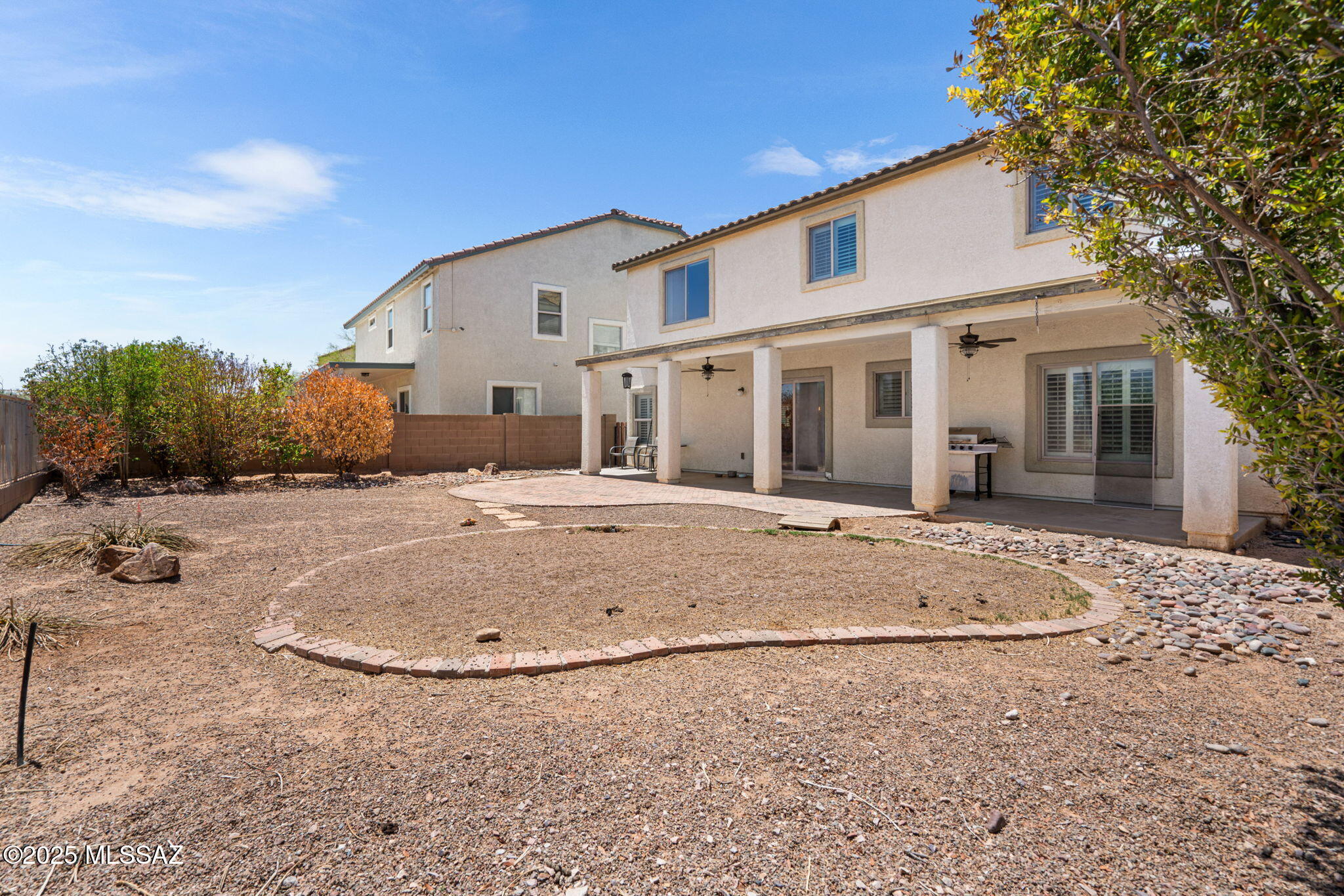 Property Photo: 777 W Via De Gala AZ 85629