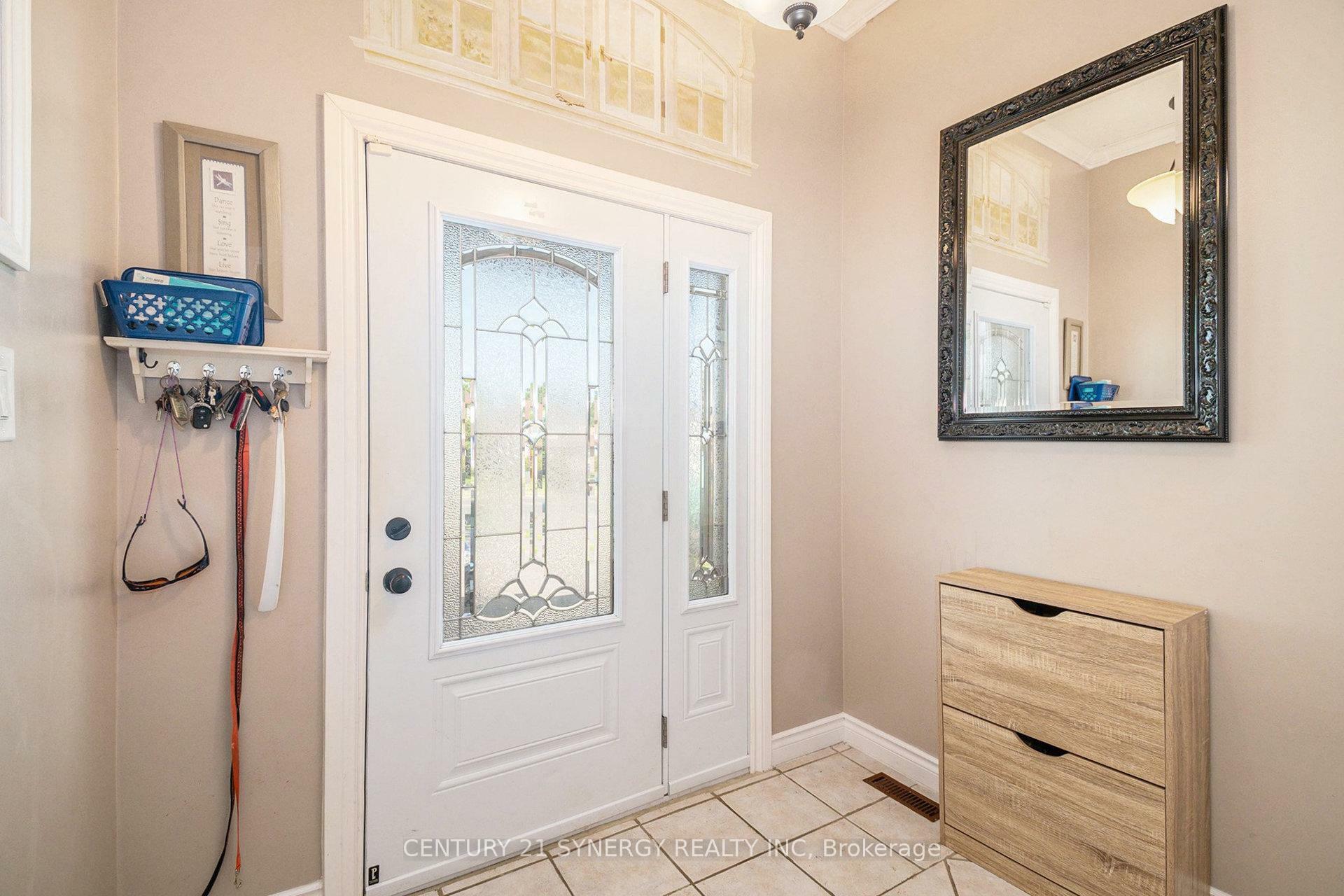 Property Photo:  6453 Viseneau Drive  ON K1C 5H1 