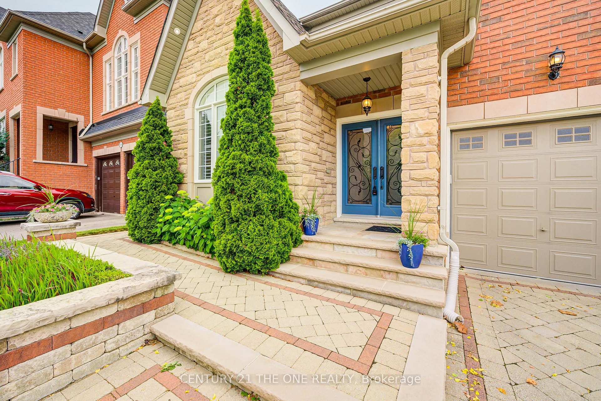 Property Photo:  37 Alhart Street  ON L4E 0A3 