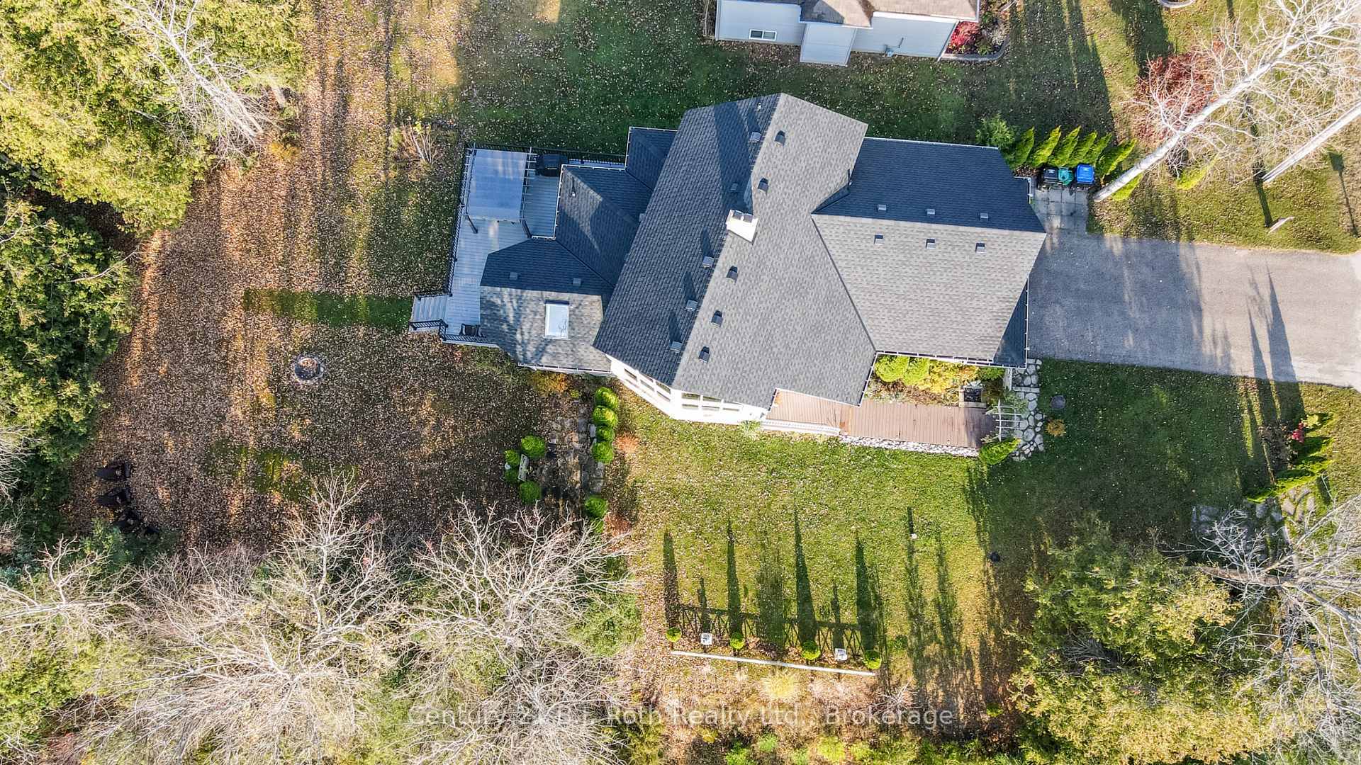 Property Photo: 20 Grant Avenue E ON L0L 1P1