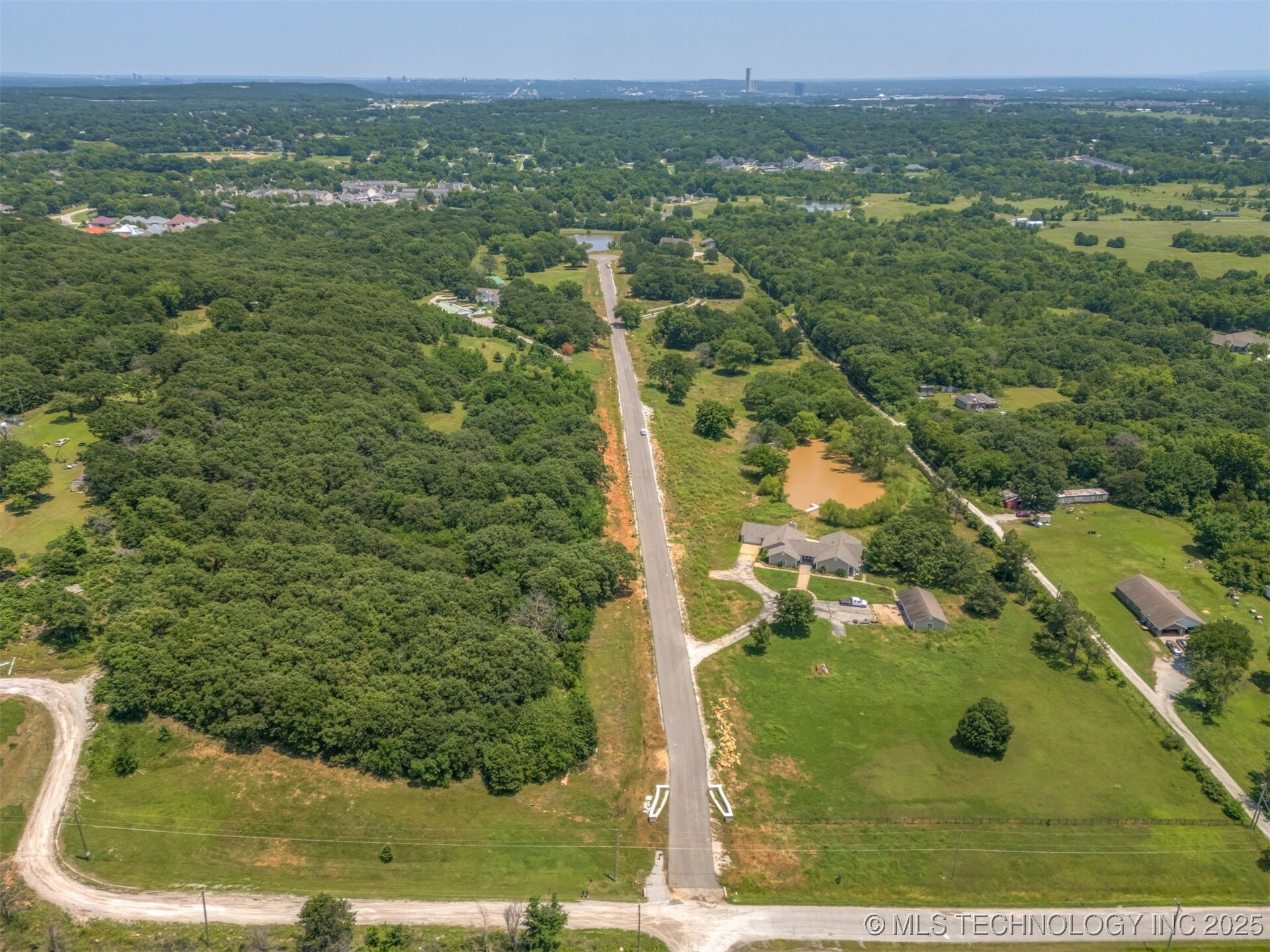 Property Photo: 4881 Oak Timber Drive OK 74131