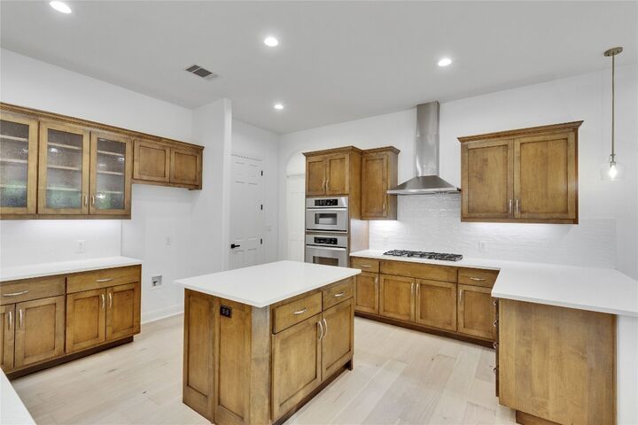 Property Photo: 7201 Bowditch Drive TX 78730