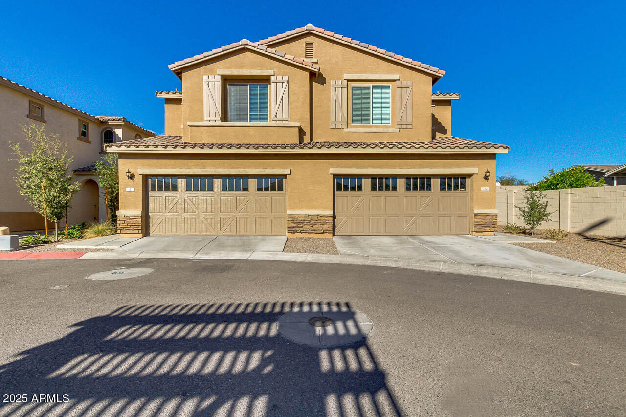 Property Photo: 2254 E University Drive 4 AZ 85213