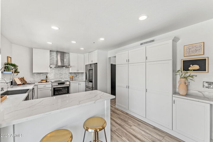 Property Photo: 13626 N 89th Street AZ 85260