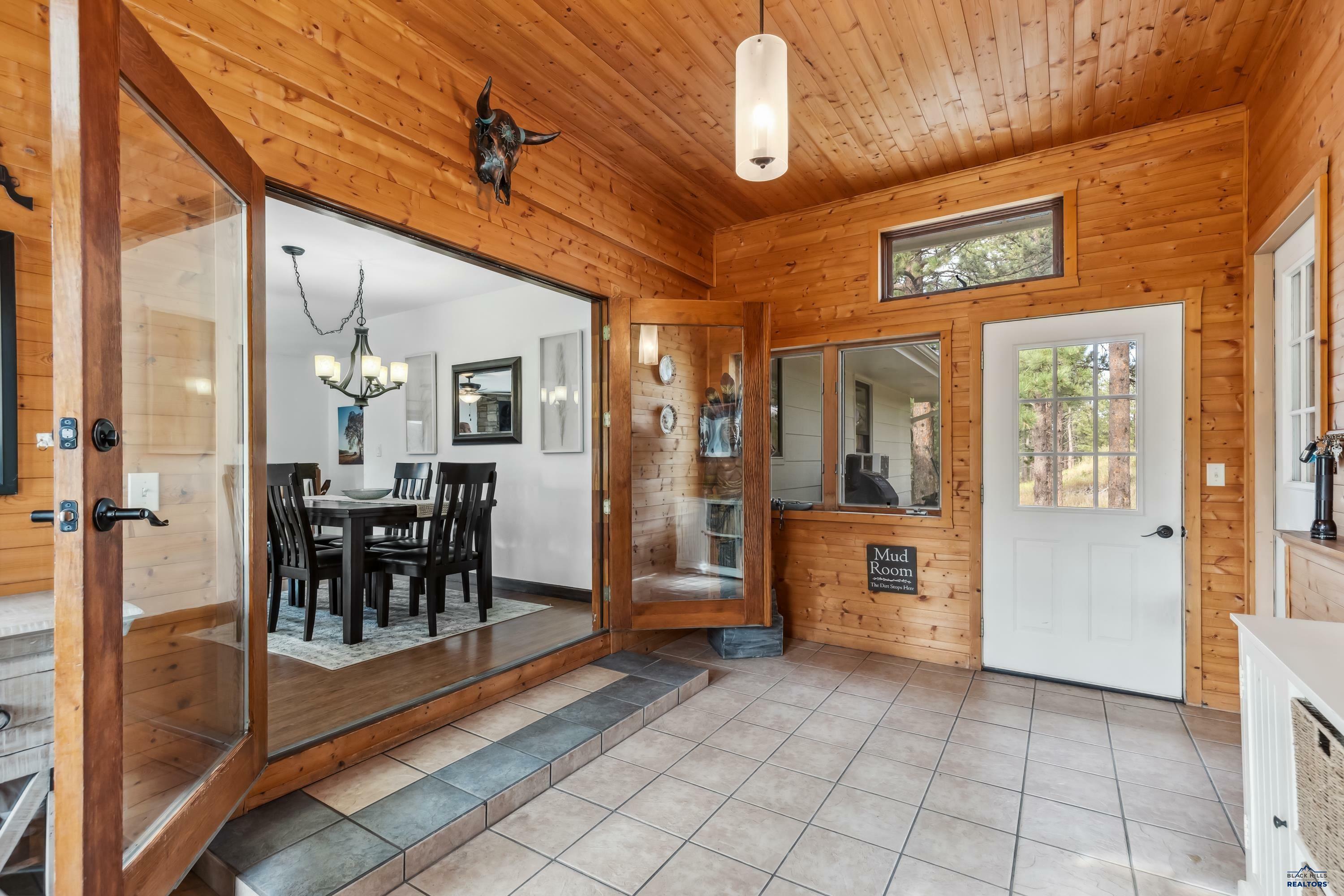 Property Photo: 13620 Stratosphere Ln SD 57702
