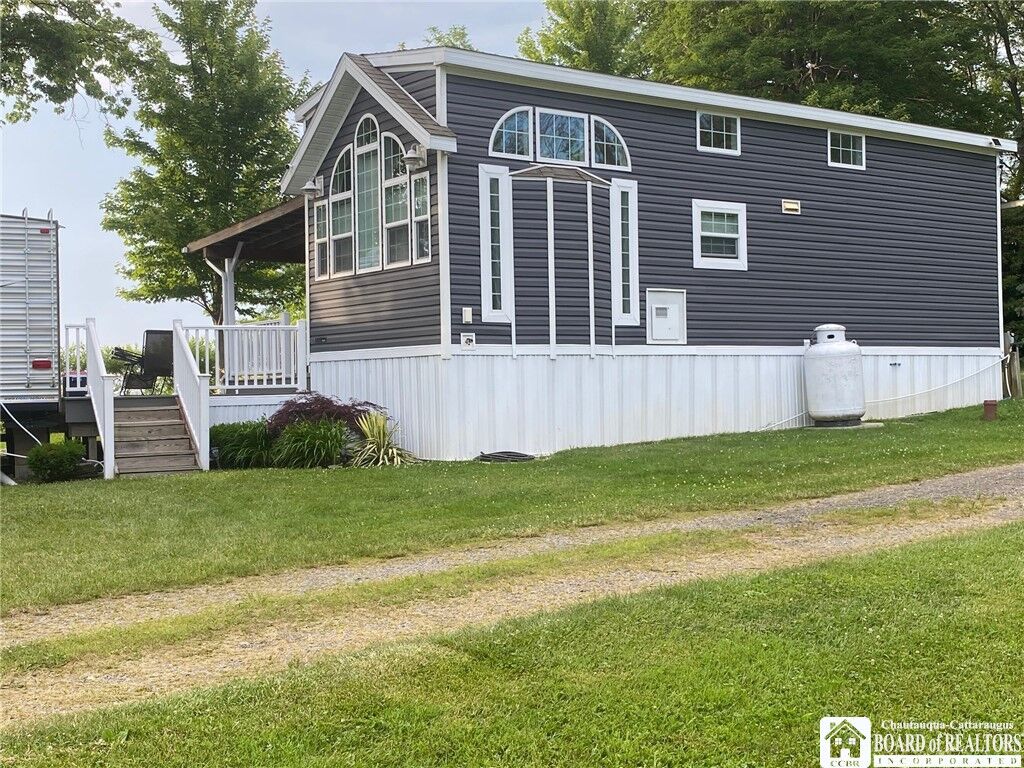 Property Photo:  8499 Klinger Road  NY 14769 