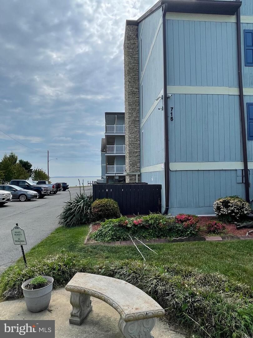 Property Photo:  715 Washington Avenue 9  VA 22443 