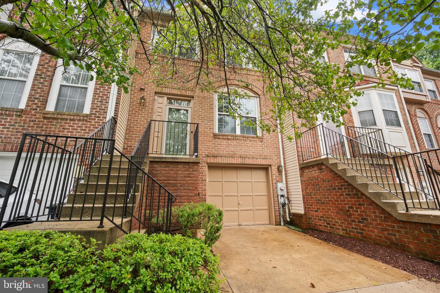 Property Photo: 15715 Ensleigh Lane MD 20716