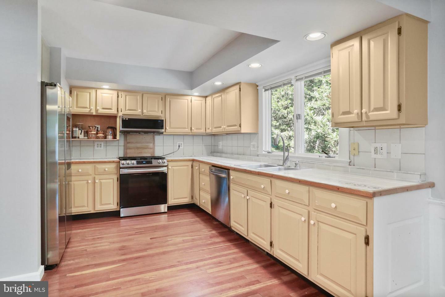 Property Photo: 162 Hartman Court VA 22840
