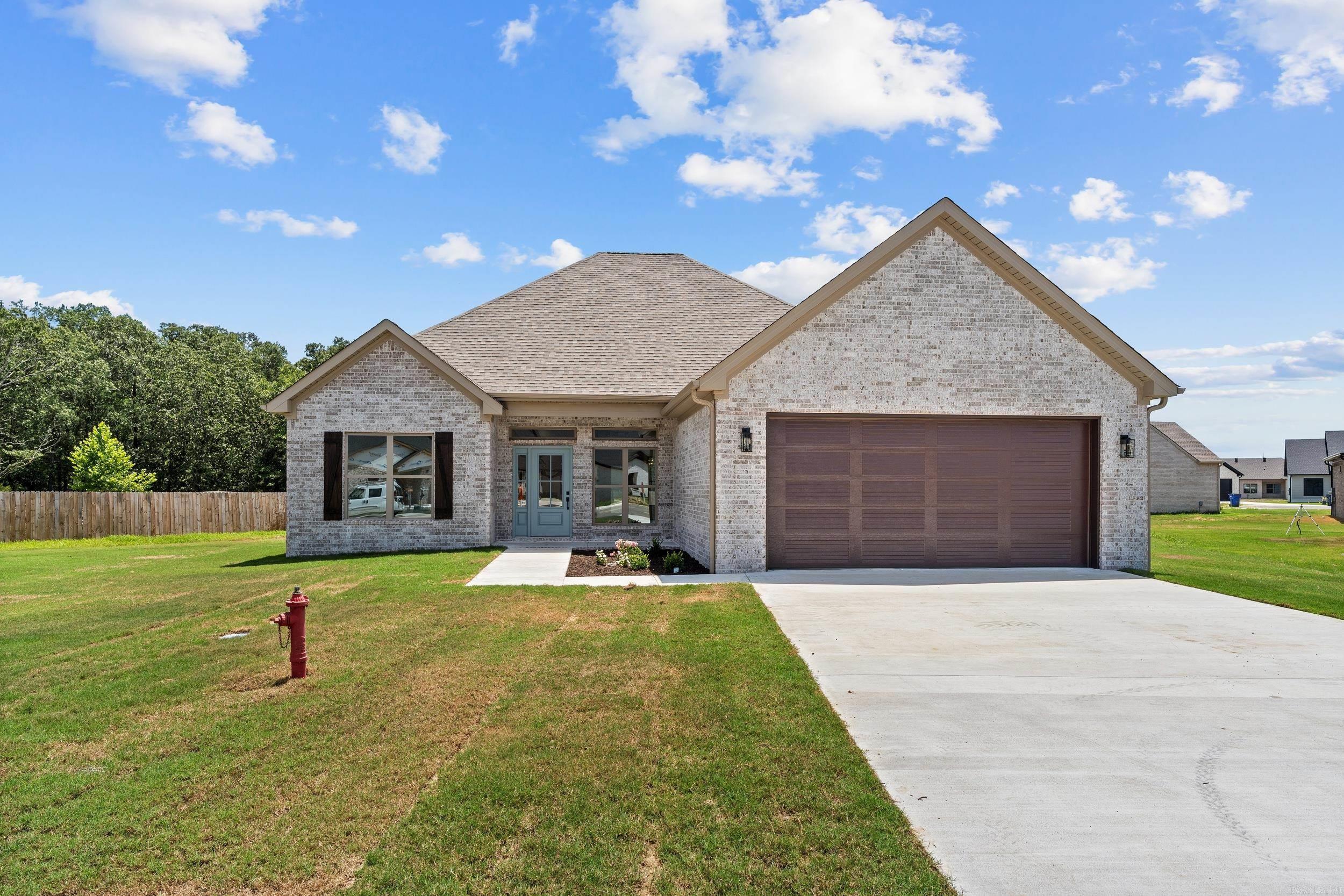 Property Photo: 12 Morning Sun Cove AR 72058