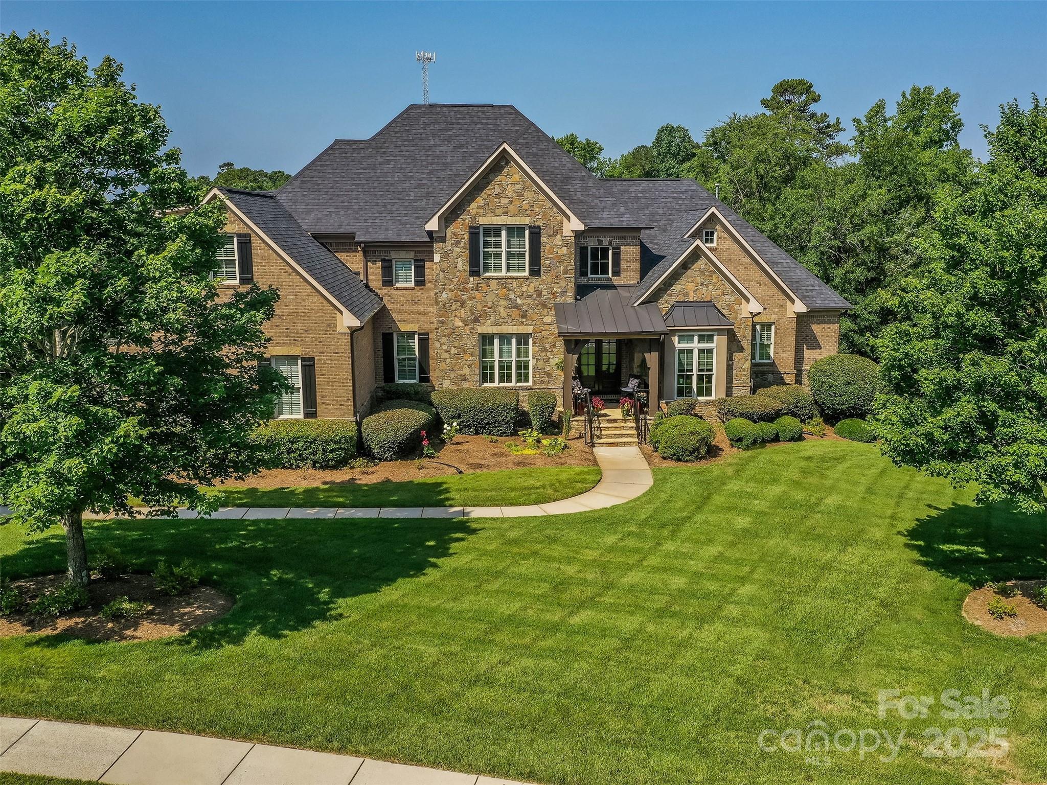 Property Photo:  1377 Shinnecock Lane  SC 29707 