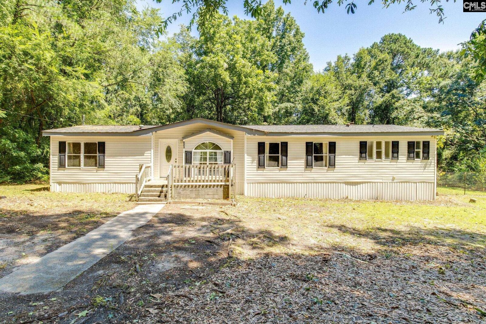 Property Photo:  620 Crawford  SC 29203-2732 