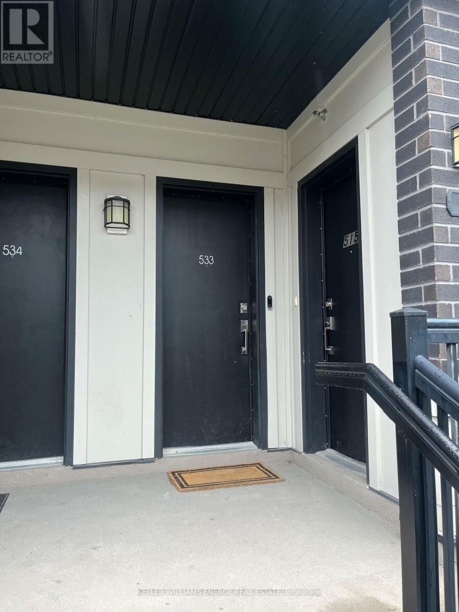 Property Photo: 1555 Kingston Road 533 ON L1V 0E9
