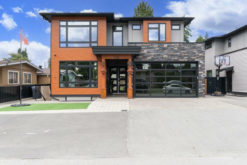 2305 Lynden  Abbotsford BC V2T 3B8 photo