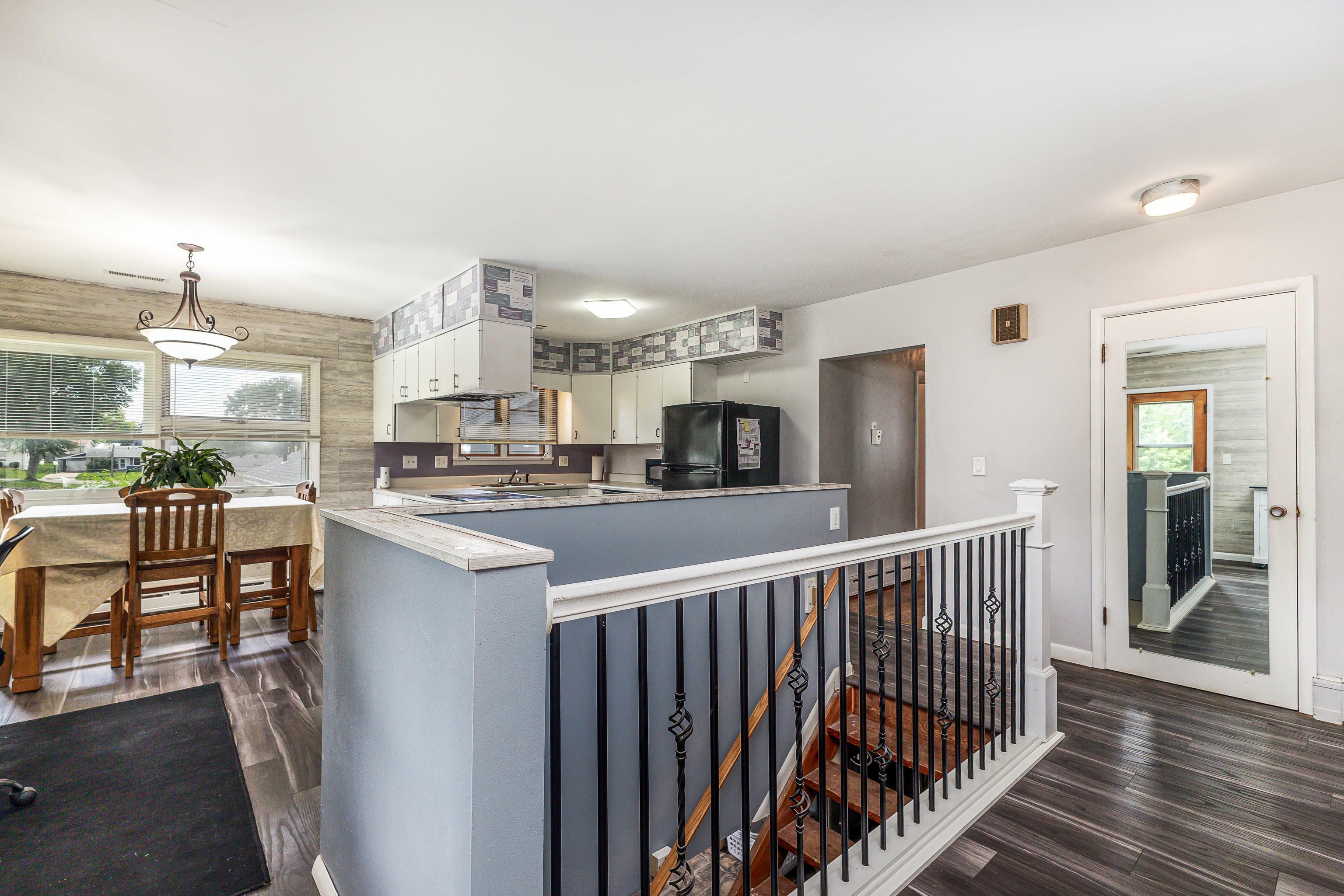 Property Photo: 3112 Kaufmann Avenue IA 52001