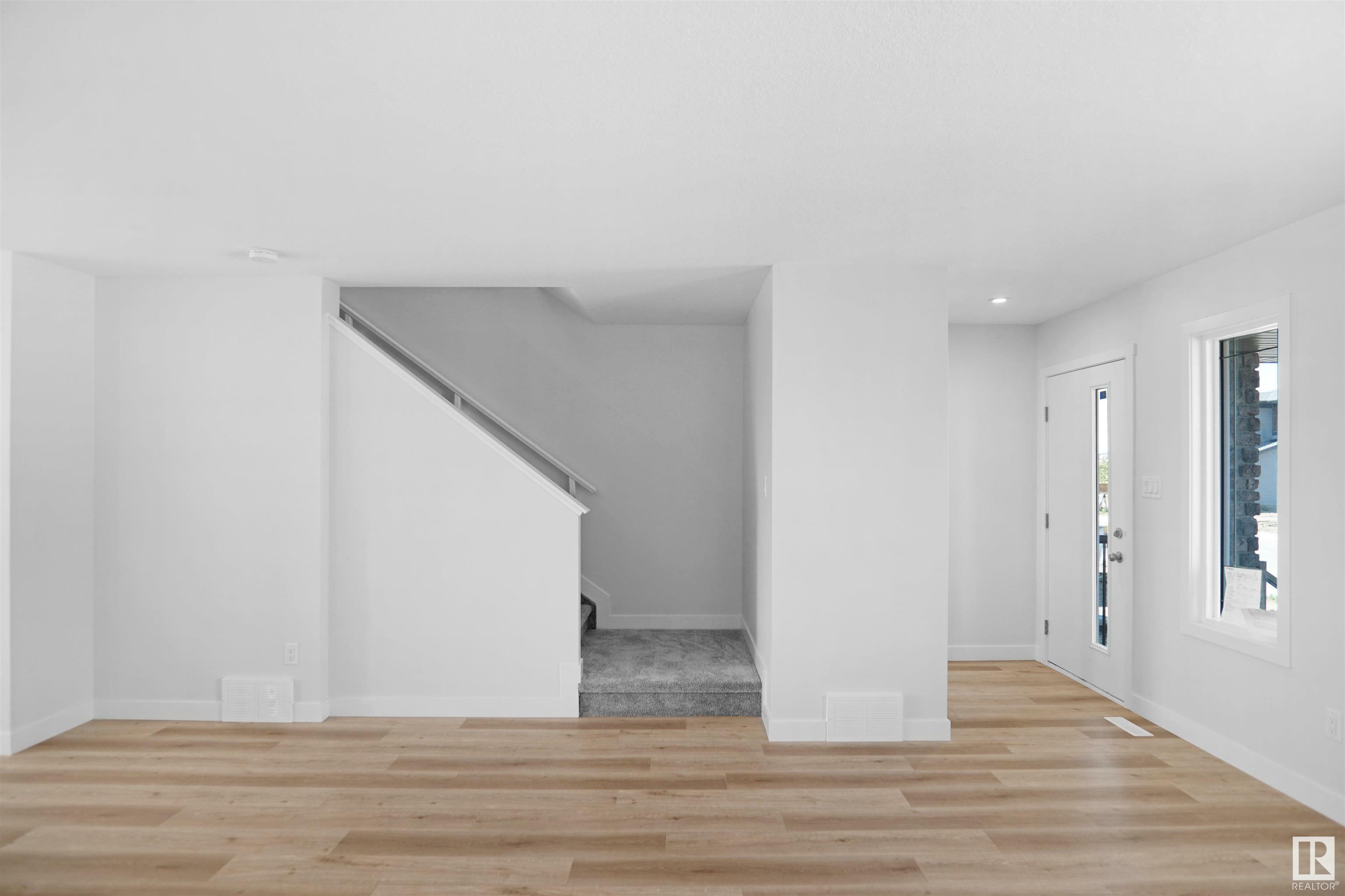 Property Photo: 18231 85 Street NW AB T5Z 0E4