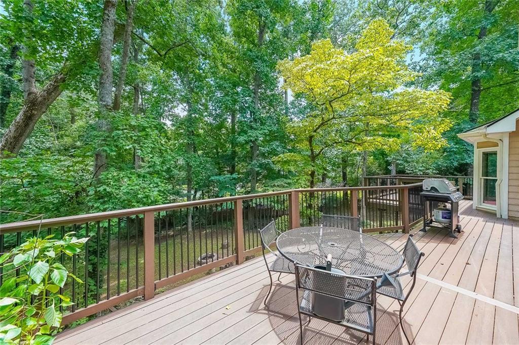 Property Photo:  2402 Woodbridge Drive  GA 30066 