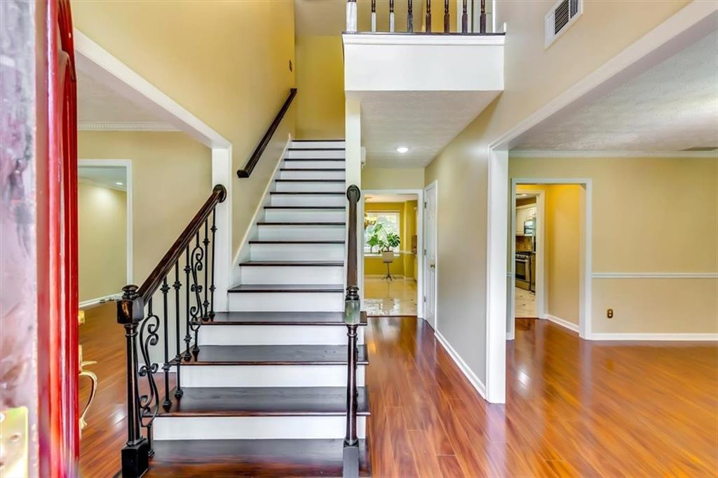 Property Photo: 2209 Willow Crest Circle GA 30044