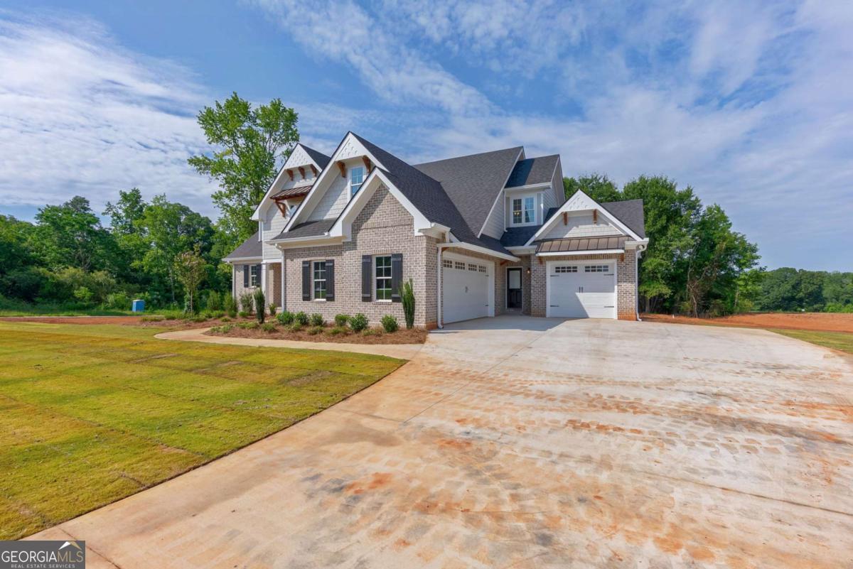 Property Photo: 1147 Malcom Estates Point GA 30622