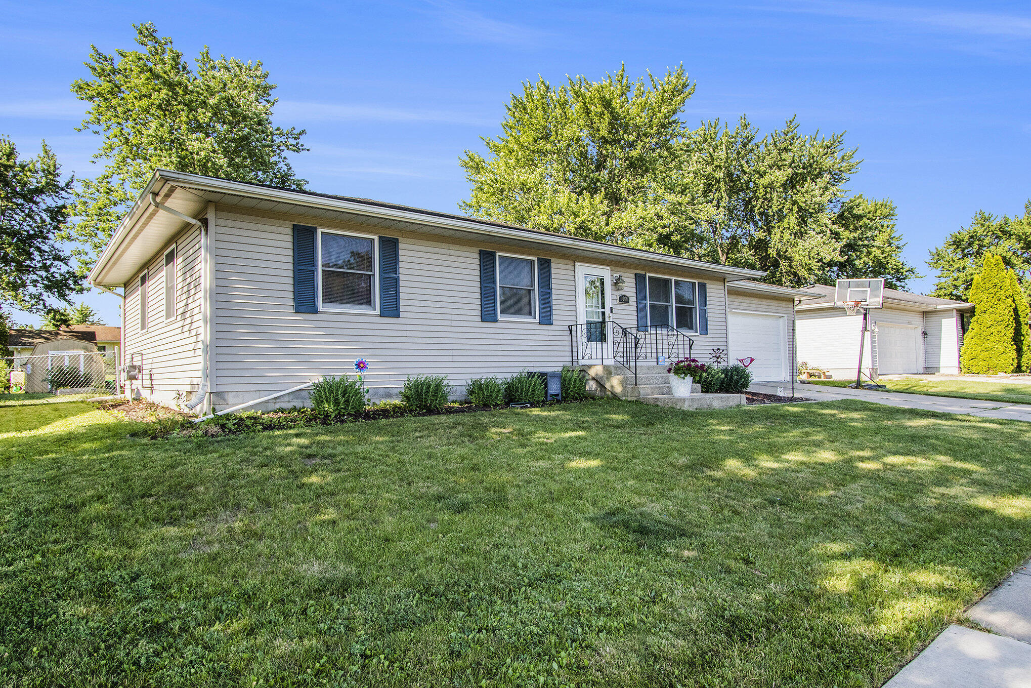 Property Photo: 1660 Cardinal Lane IN 46356