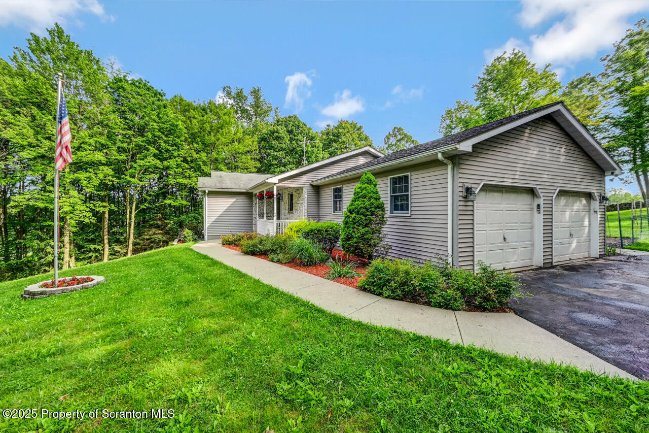 Property Photo:  312 Bear Brook Acres Drive  PA 18444 