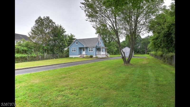 107 Pearl St  Bridgewater Twp. NJ 08807 photo