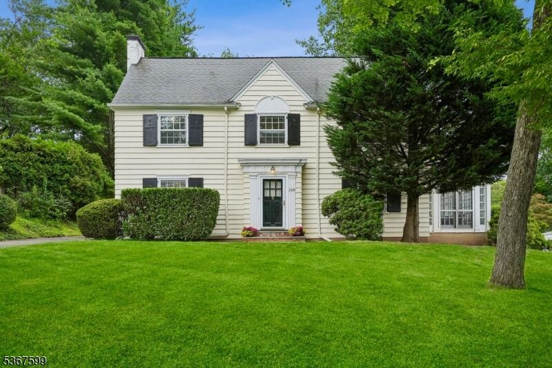 Property Photo: 329 W End Rd NJ 07079