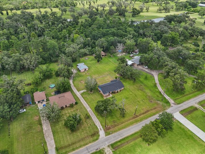 Property Photo:  4432 County Road 886  TX 77422 