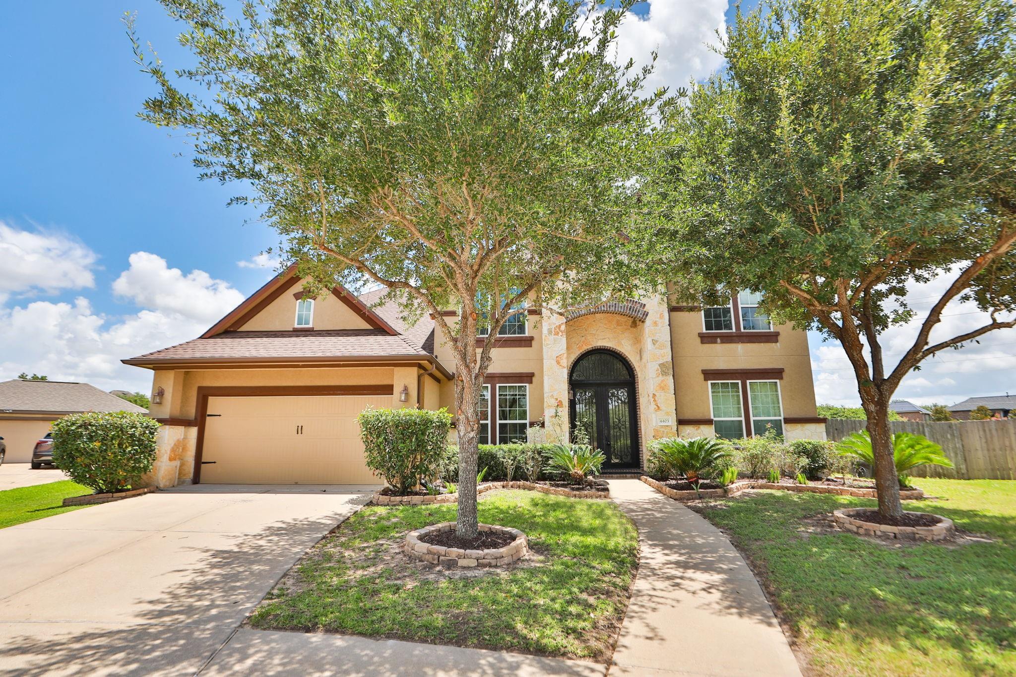 Property Photo:  4403 Fawn Hill Court  TX 77479 