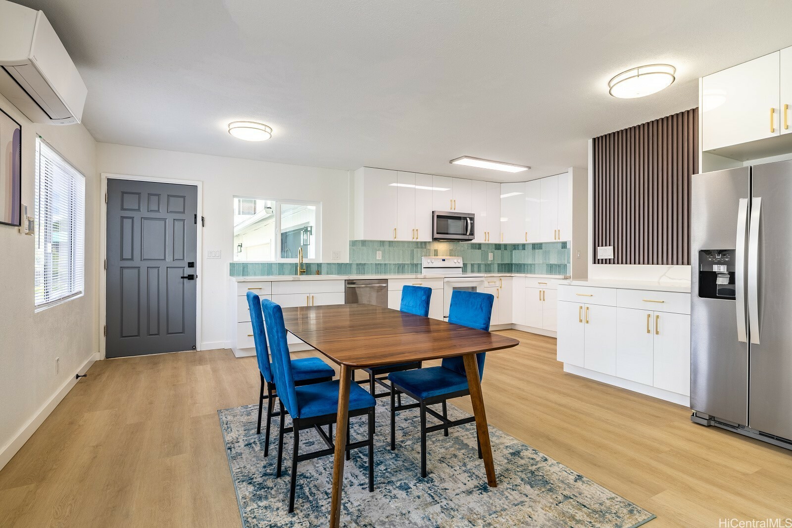 3838 Claudine Street A  Honolulu HI 96816 photo