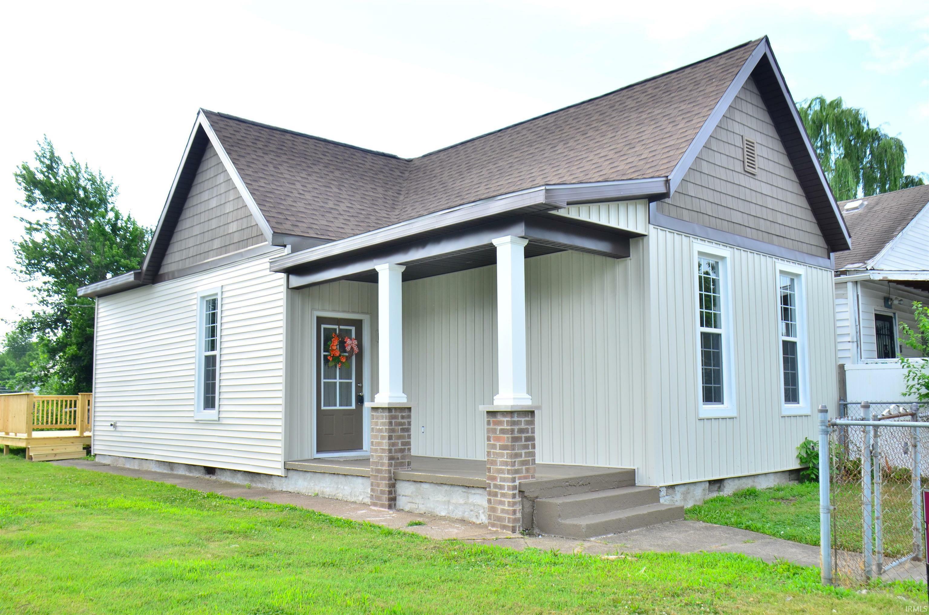 Property Photo: 424 S Linwood Avenue IN 47714