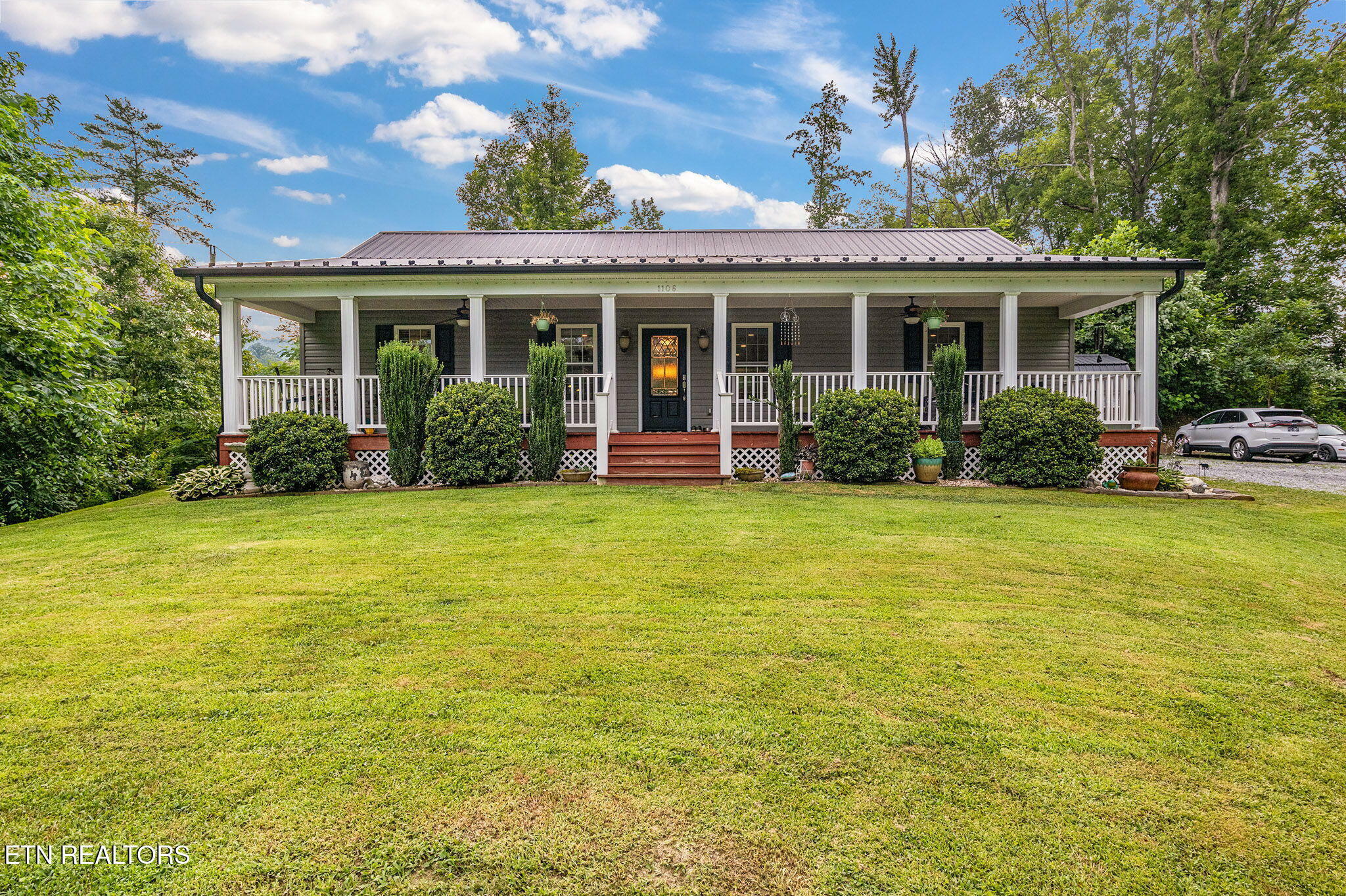 Property Photo: 1106 Little Smoky Road TN 37738