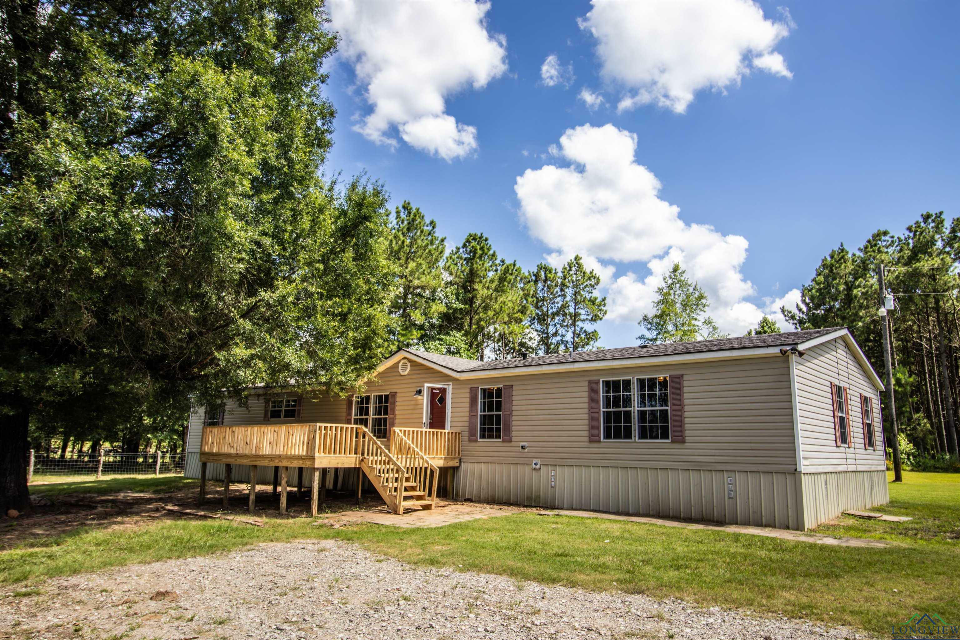 Property Photo:  972 Judge Furrh  TX 75672 