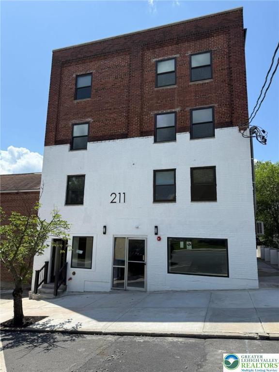 Property Photo: 211 South Street 4 PA 18235