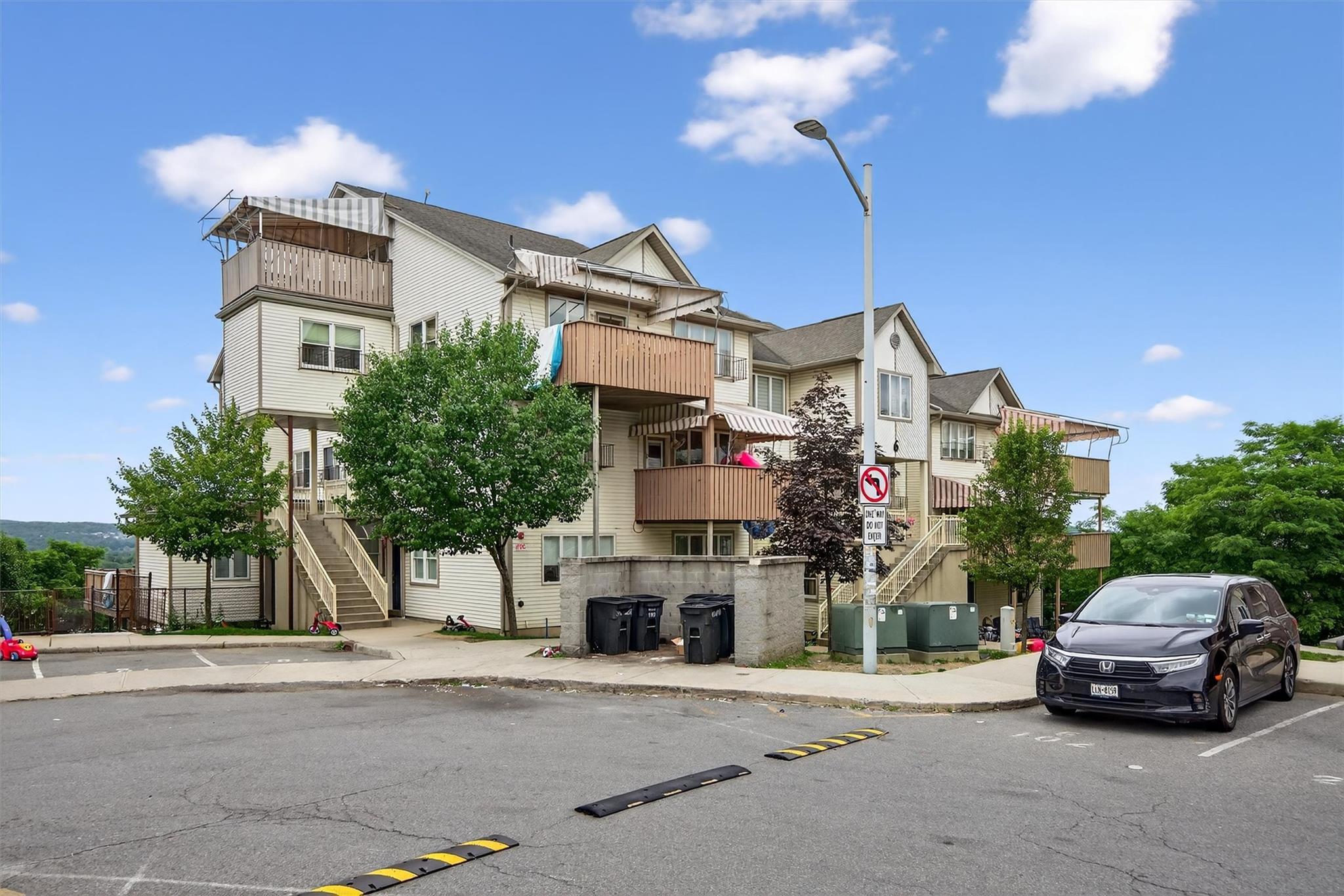 Property Photo: 6 Hamburg Way 2 NY 10950
