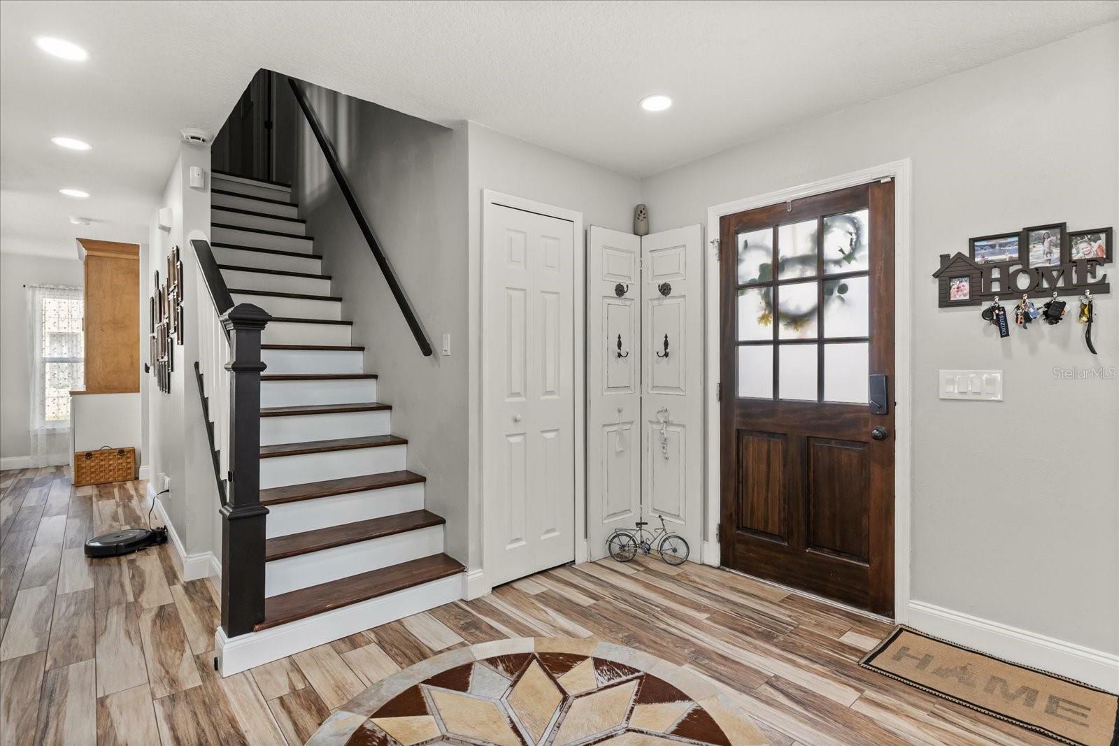 Property Photo: 14524 Huntingfield Drive FL 32824