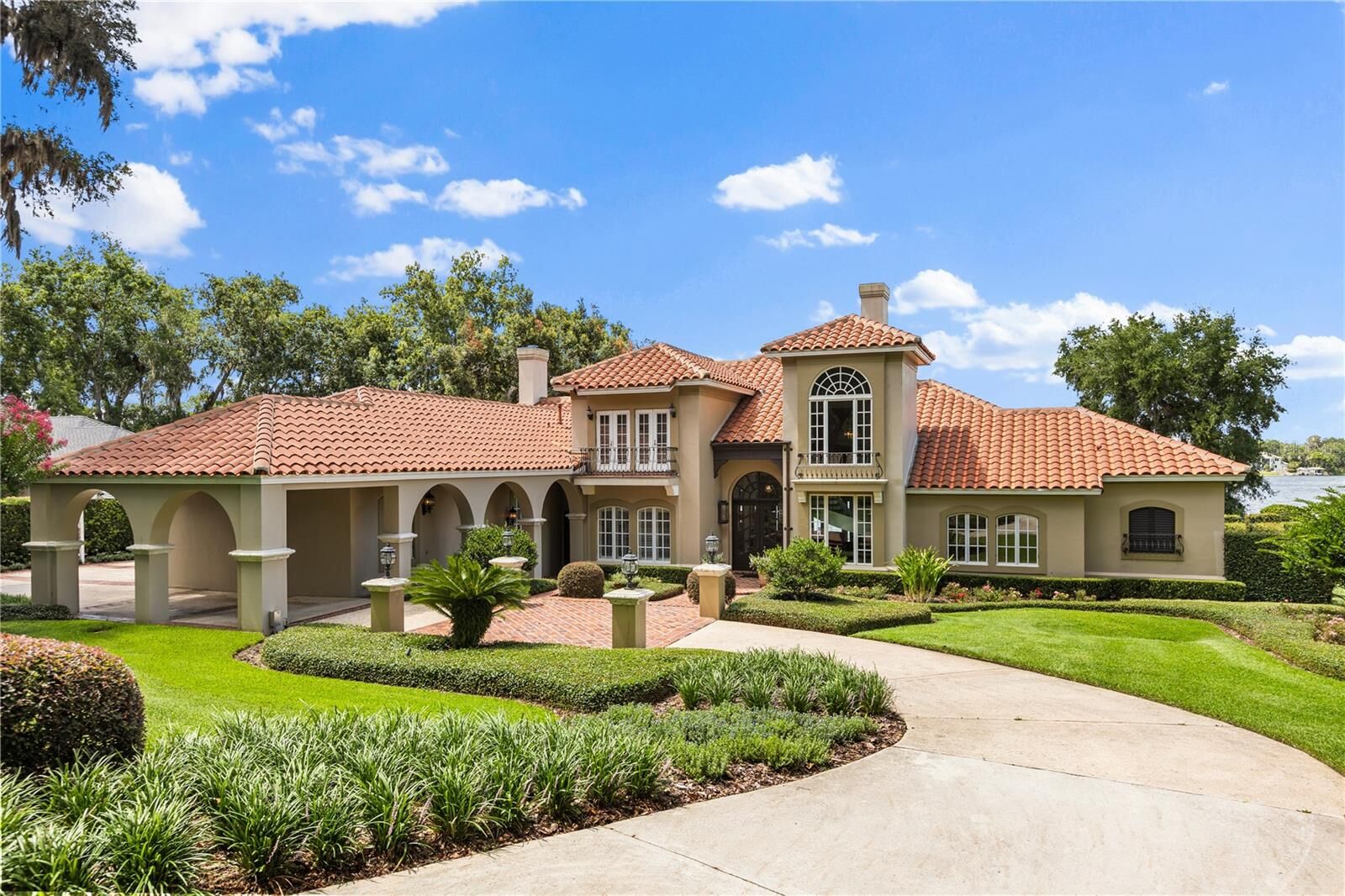 Property Photo:  1351 N Classic Court  FL 32779 