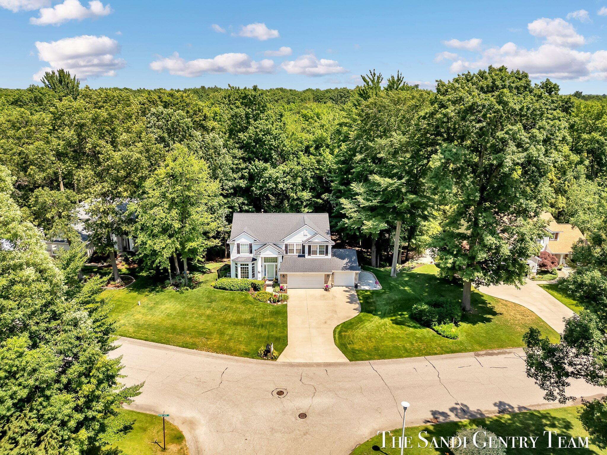 Property Photo: 13400 Ravine View Drive MI 49417