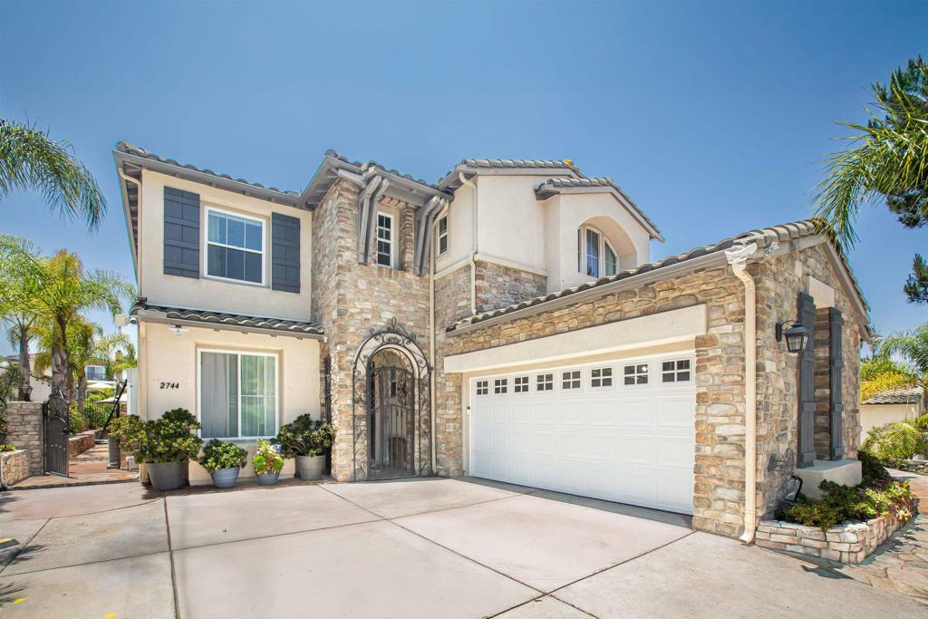 Property Photo: 2744 Rambling Vista CA 91915