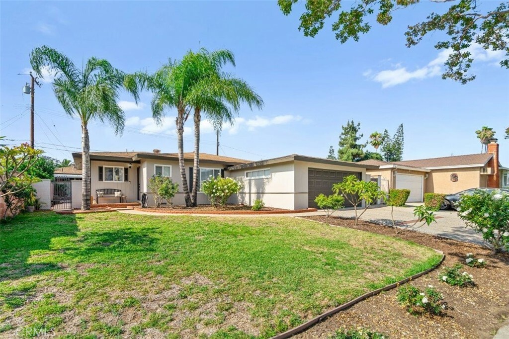 Property Photo: 339 W Alcross Street CA 91722