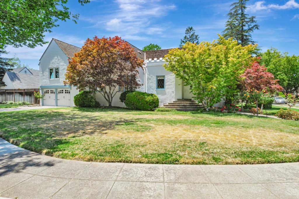 Property Photo: 1690 Castilleja Avenue CA 94306