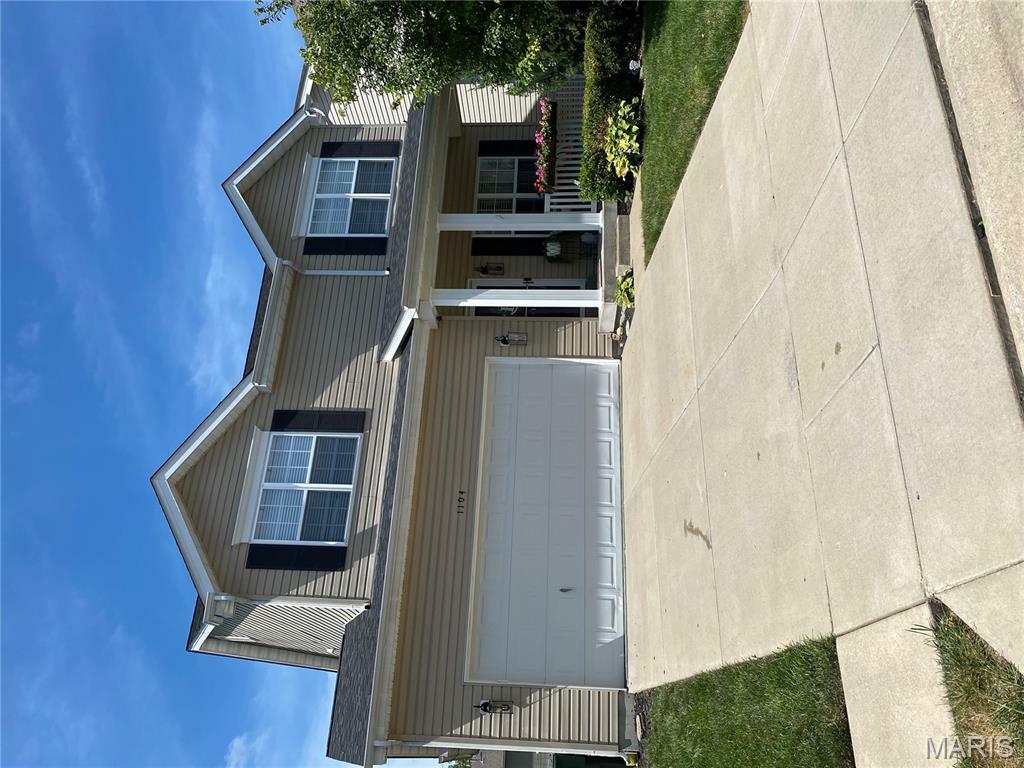 1104 Centre Lake Drive   MO 63376 photo