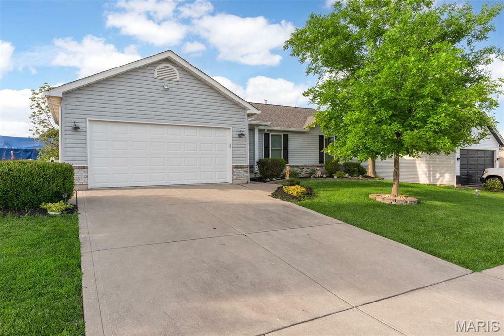 Property Photo: 107 Fleur De Lis Drive MO 63385