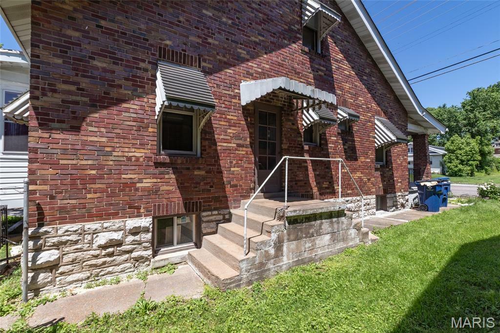 Property Photo: 8210 Page Avenue MO 63130